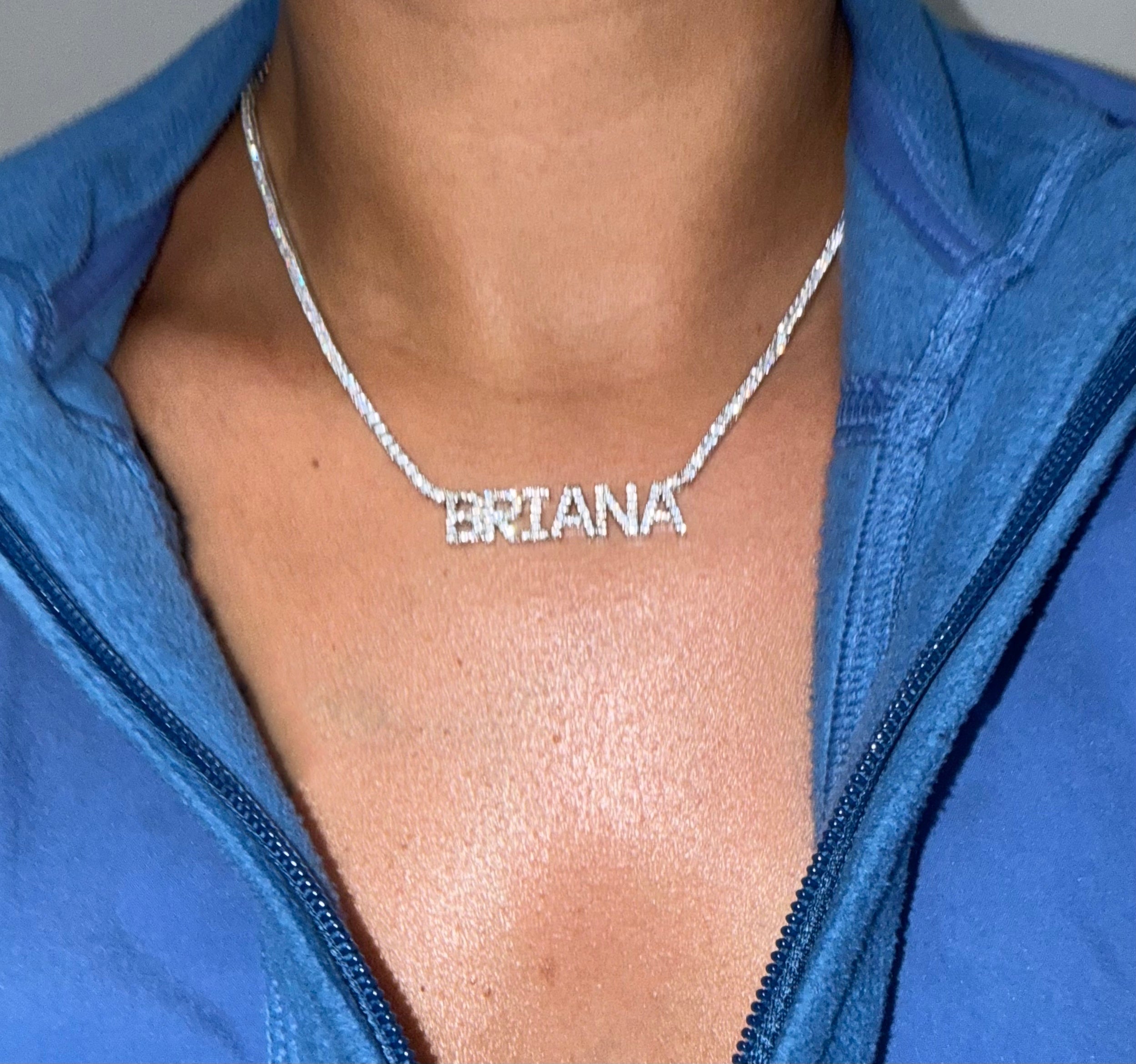 How to Choose the Best Custom Name Necklace for Everyday Wear