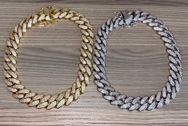 Bold Cuban Necklace – additional product detail