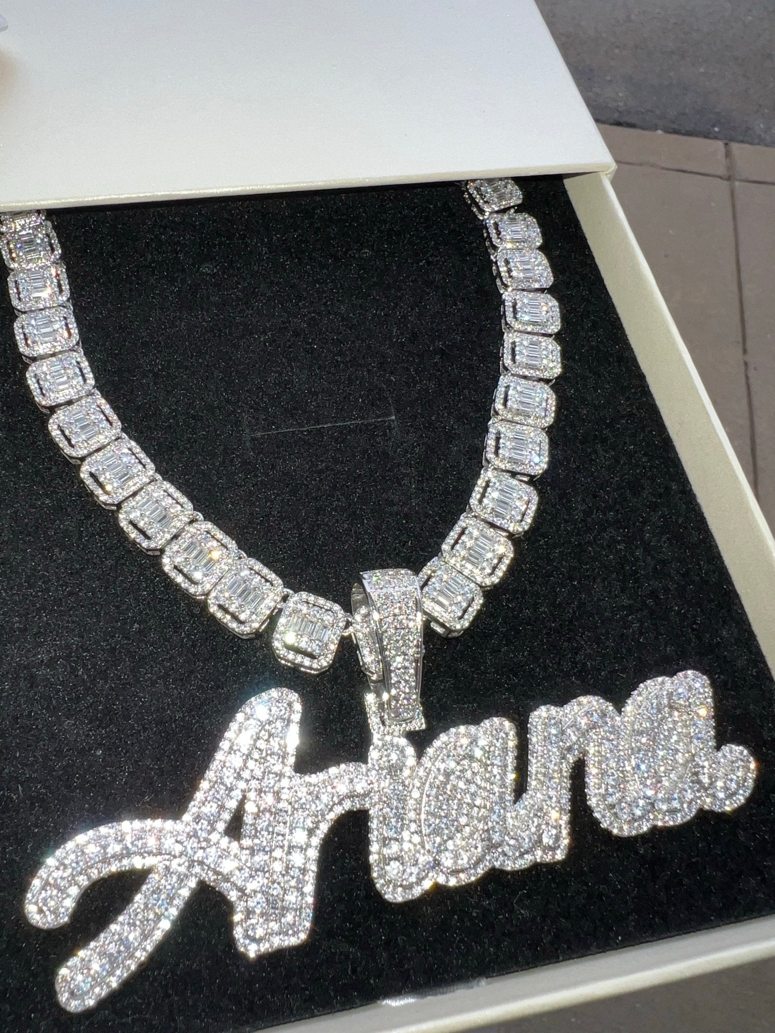 Glacier Custom Name – additional product detail 6
