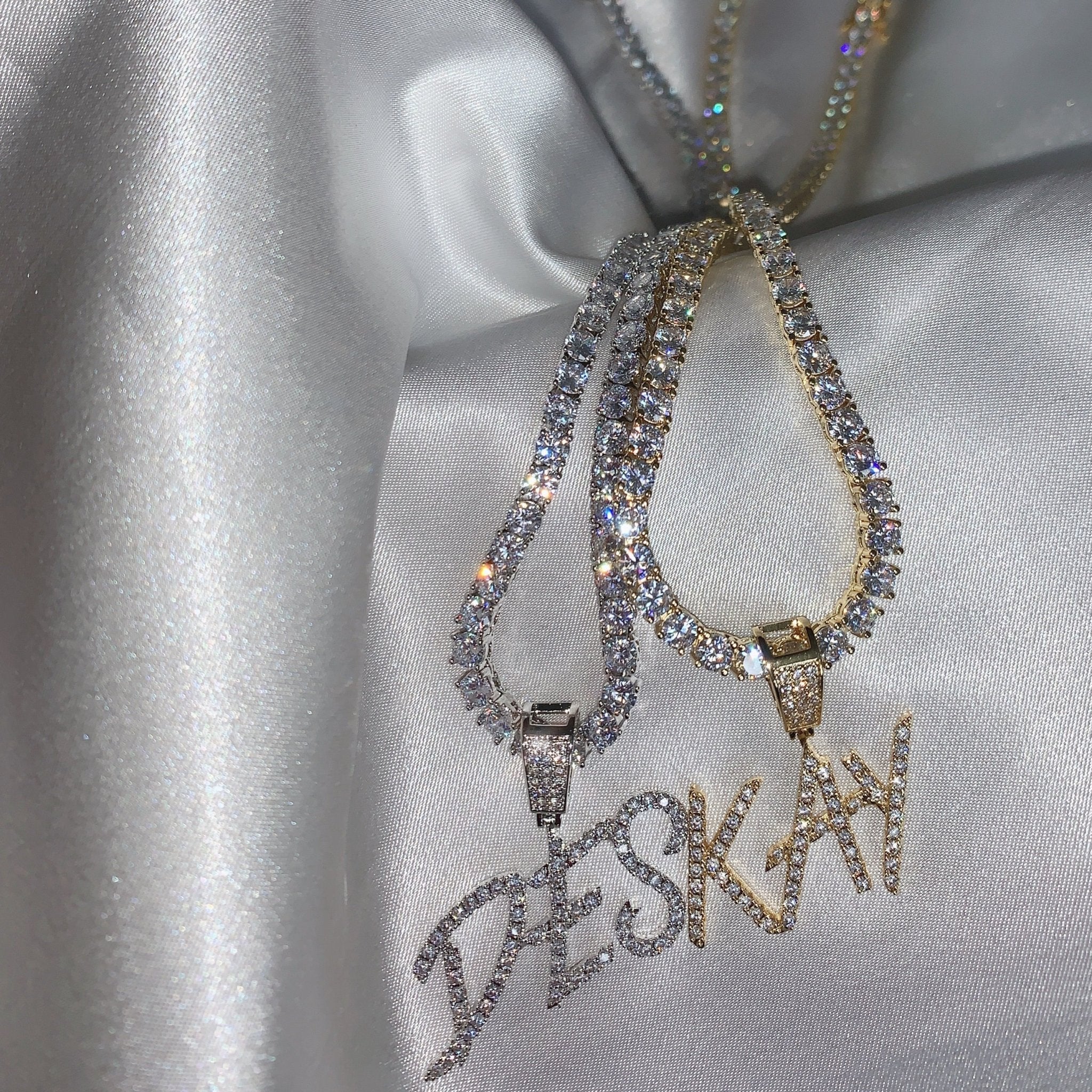 Mini Custom Name – styled view
