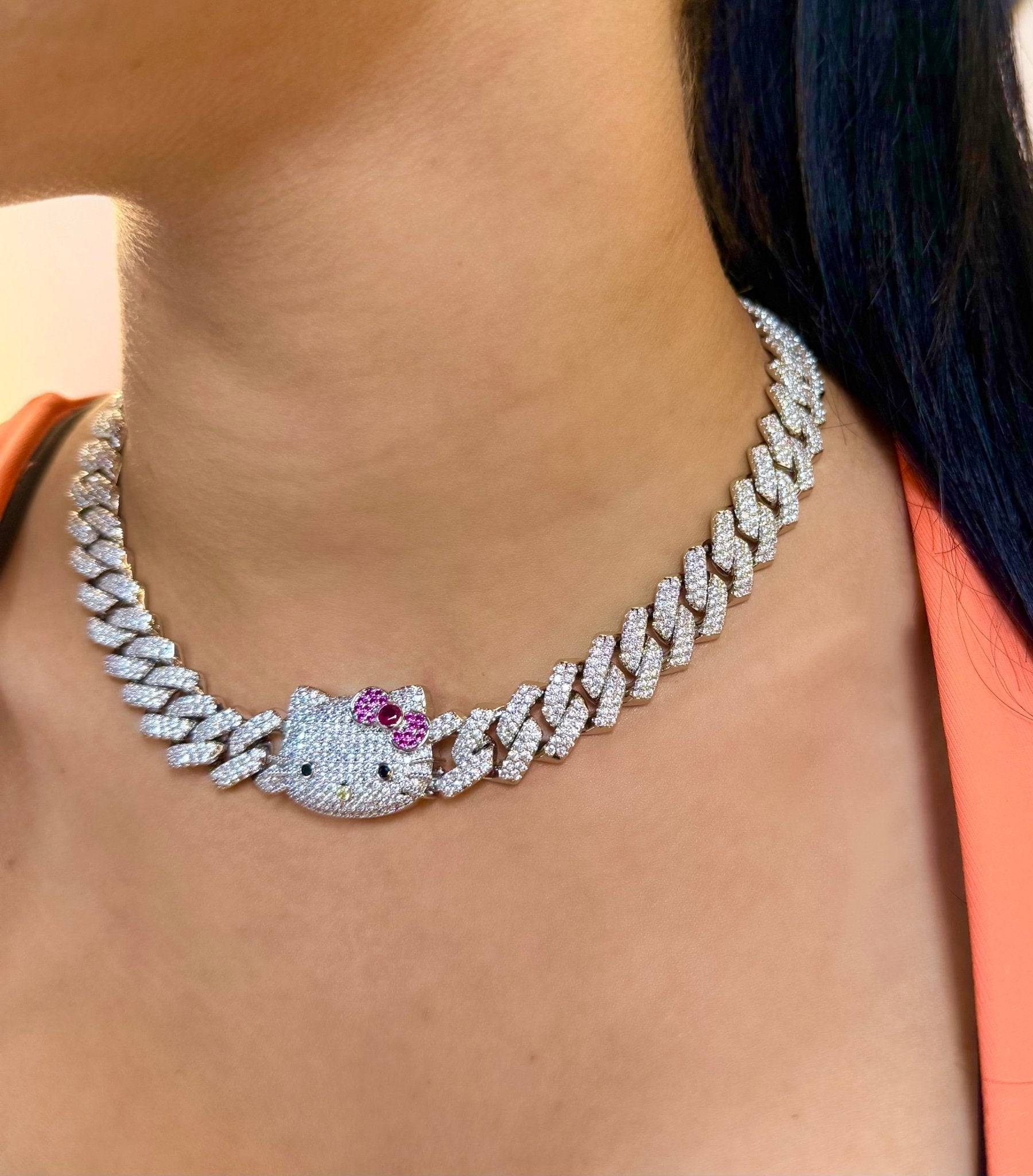 Kitty Cuban Necklace – alternate angle