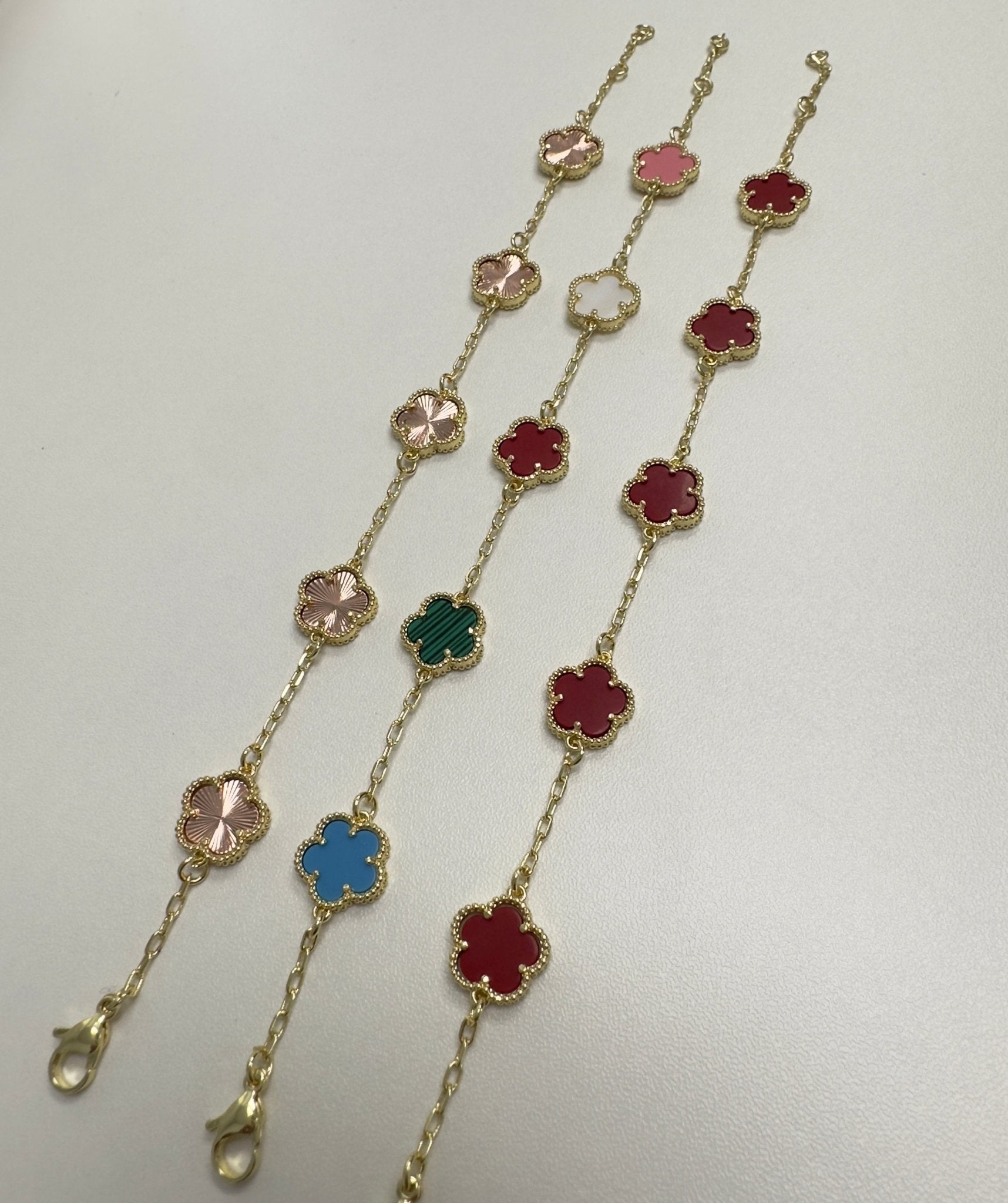 Clover Bracelet – additional product detail