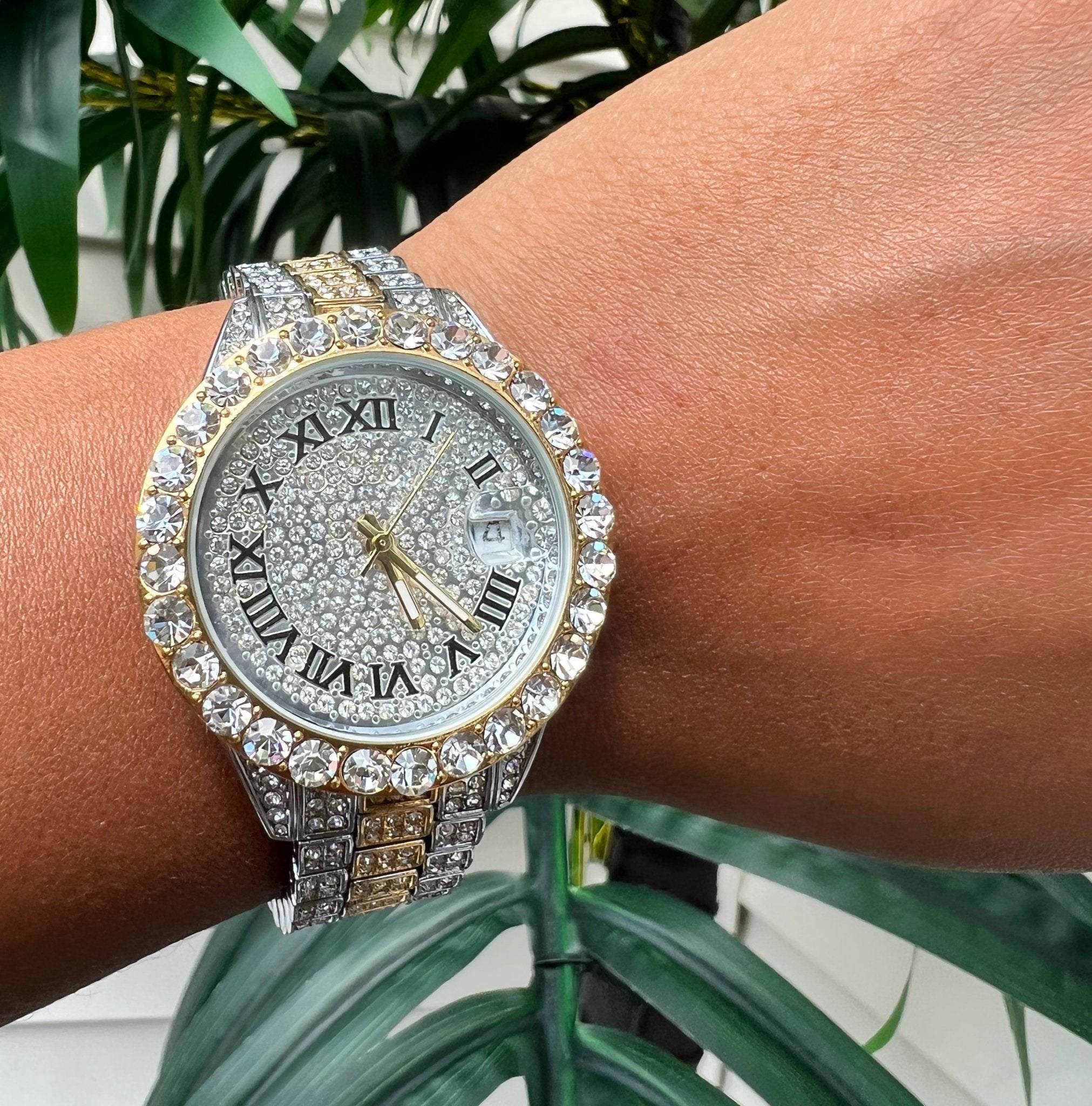 Icy Girl Watch – close-up detail