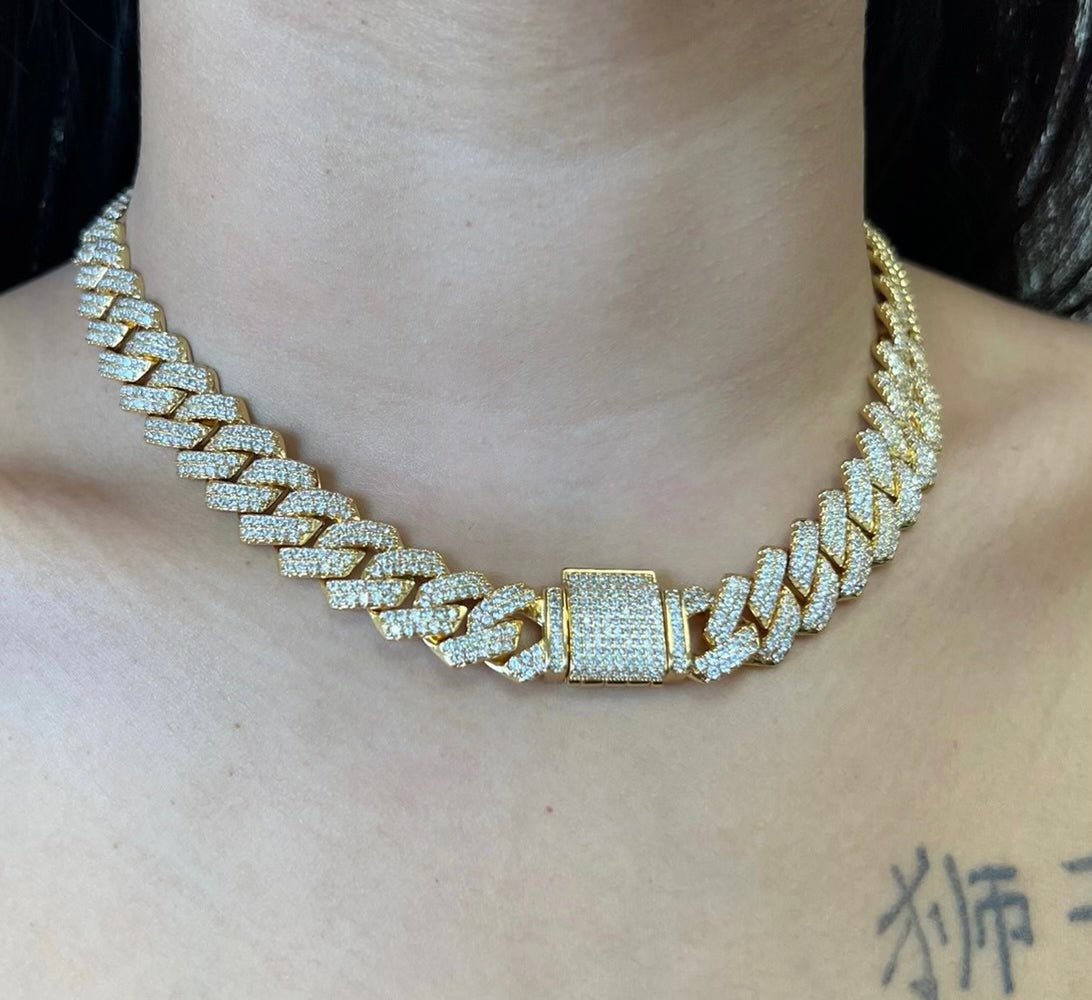Crystal Cuban Necklace – alternate angle