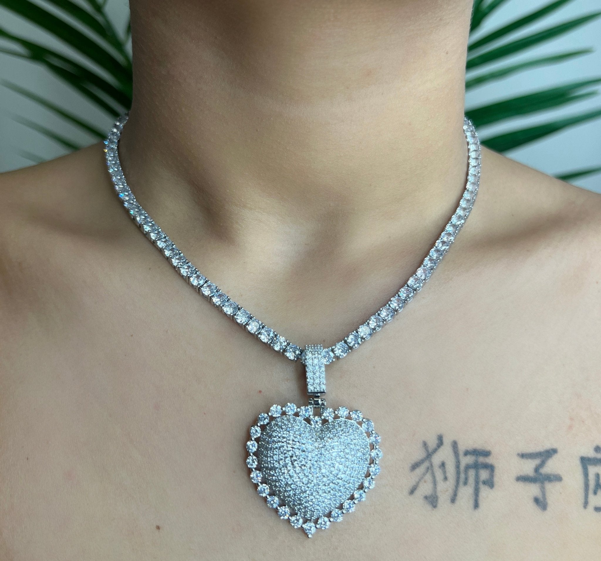 Amore Pendant