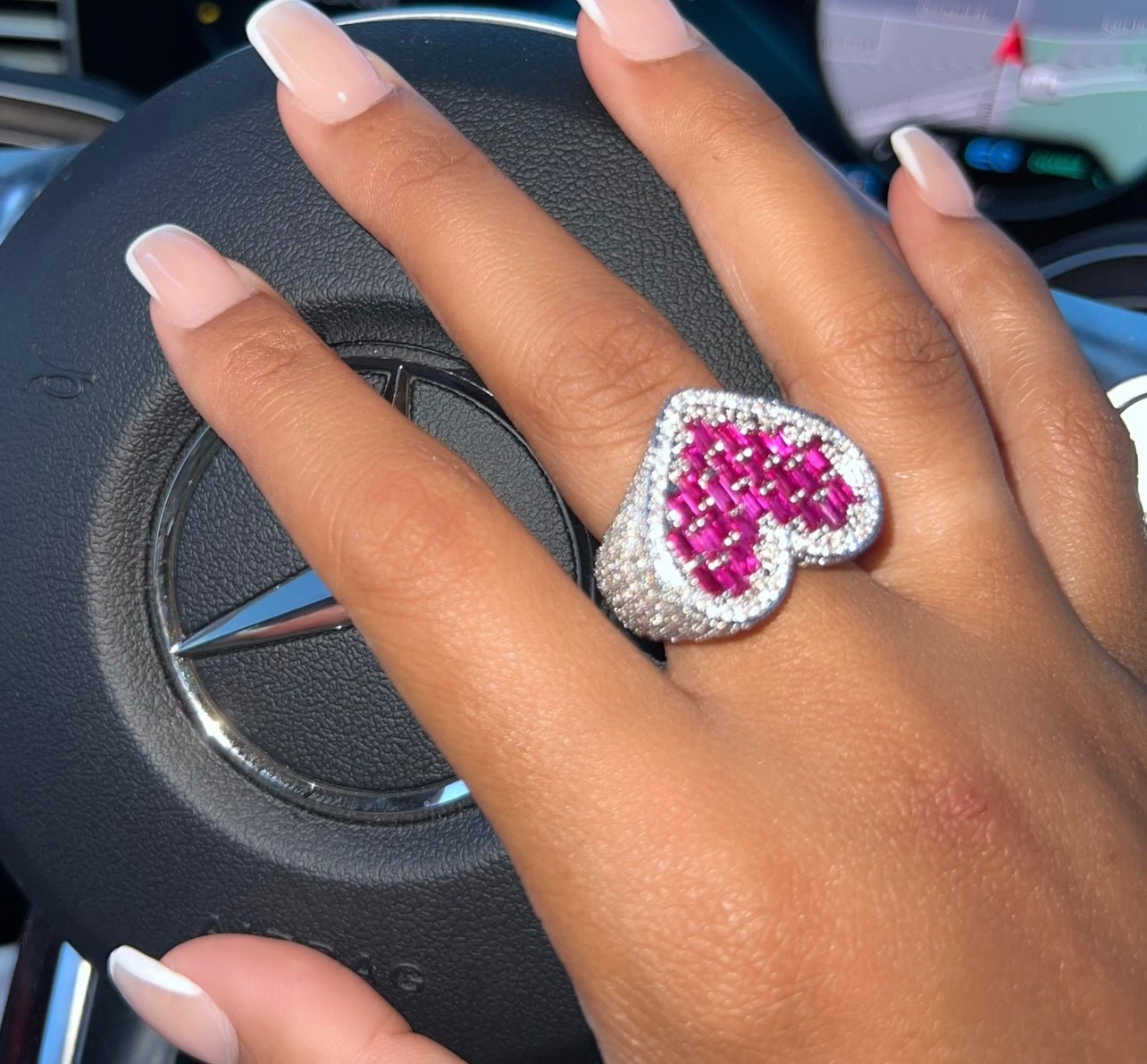 Baguette Heart Ring – close-up detail